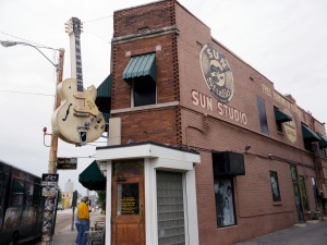 Sunstudio02                   